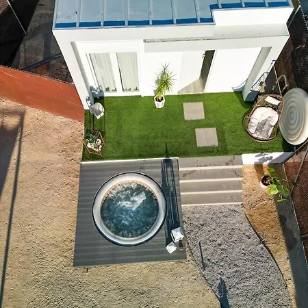 Mrs Casita Tentacion Con Jacuzzi Privado Malaga Exterior photo